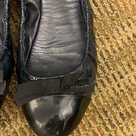 Prada flats - Picture 2 of 4